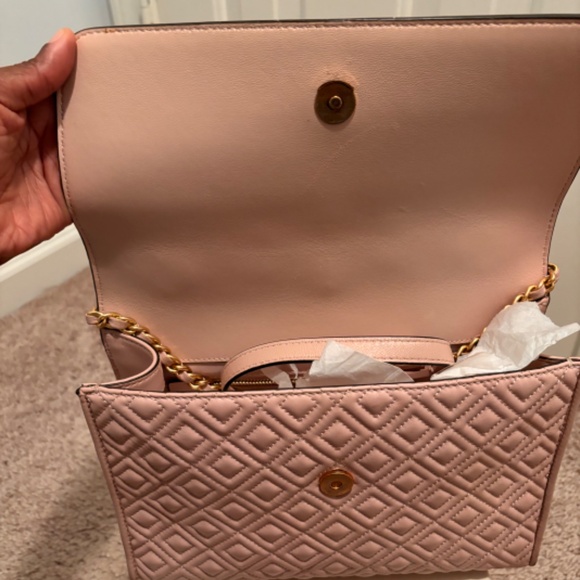 Tory Burch Fleming Bag - Picture 3 of 4